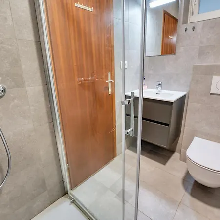 Easy And Simple Barbariga Apartamento Peroj